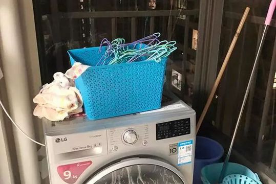 陽臺就應該做個洗衣柜！
