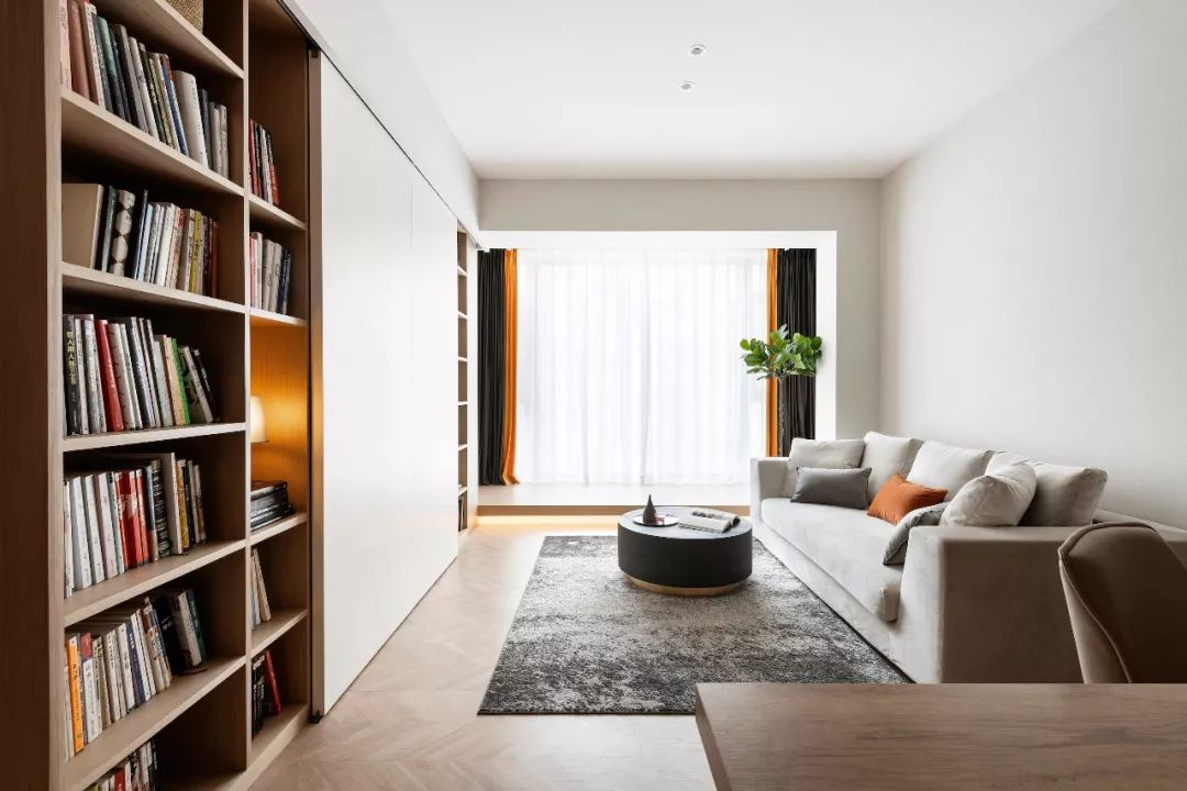 80㎡現(xiàn)代簡約風格家居裝修設(shè)計，淡淡的原木質(zhì)感，自然清新!